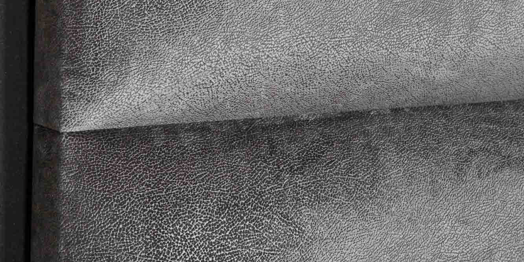 Brut detail 5