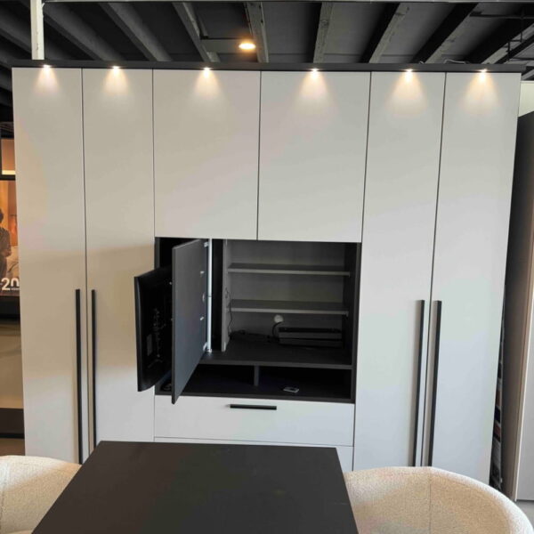 Kast2
